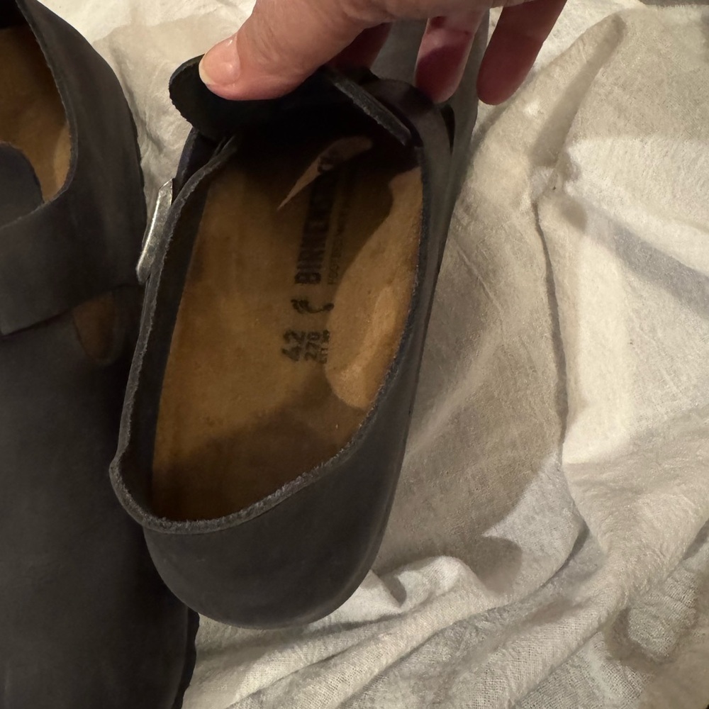 Birkenstock Black Leather Slip-On Clogs - Picture 12 of 16